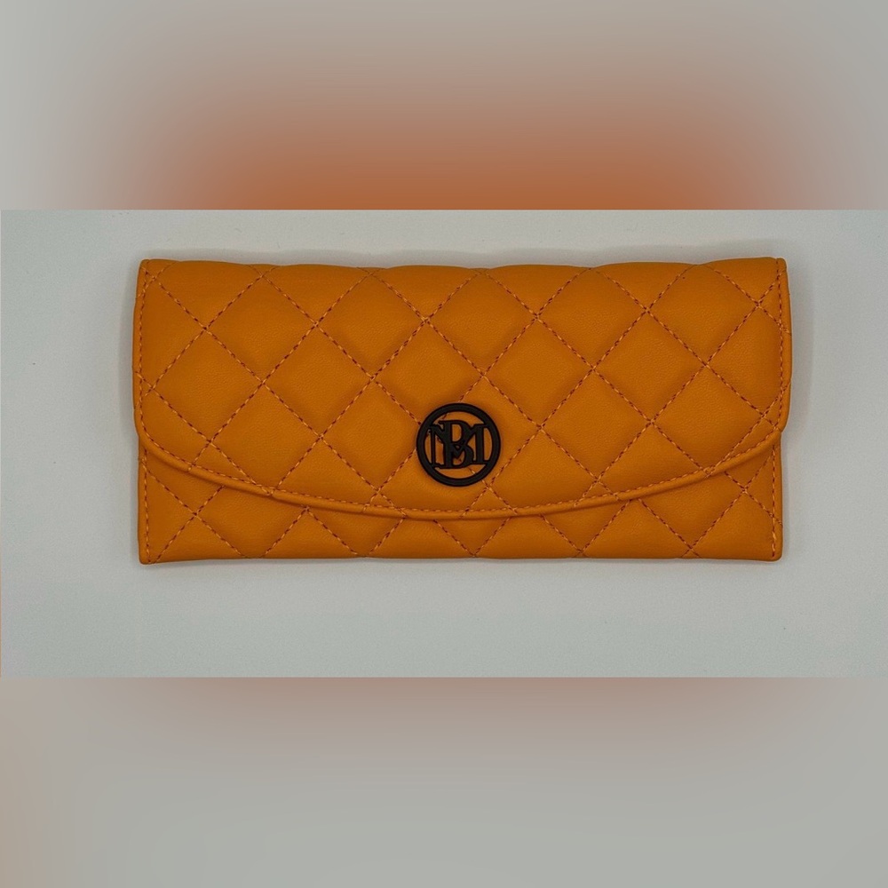 New Badgley Mischka Yellow Quilted Card Wallet
